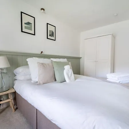2 Bed In Ambleside Oc-Lr008 Ambleside